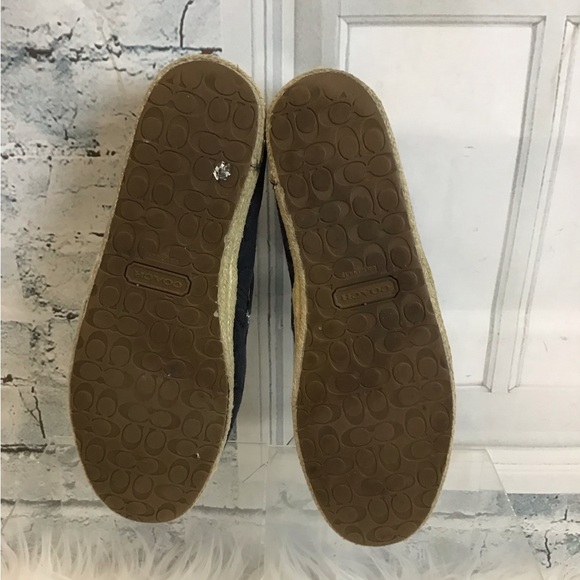 Coach 8 - Picture 4 of 4